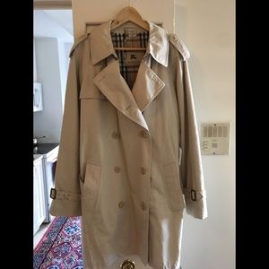 Burberry Men's Long Heritage Coat - Size 44